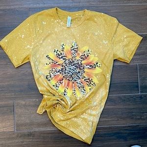 Bleached Bella-Canvas 3001-CVC - M - Leopard Sunflower Tshirt - NWT - Homemade